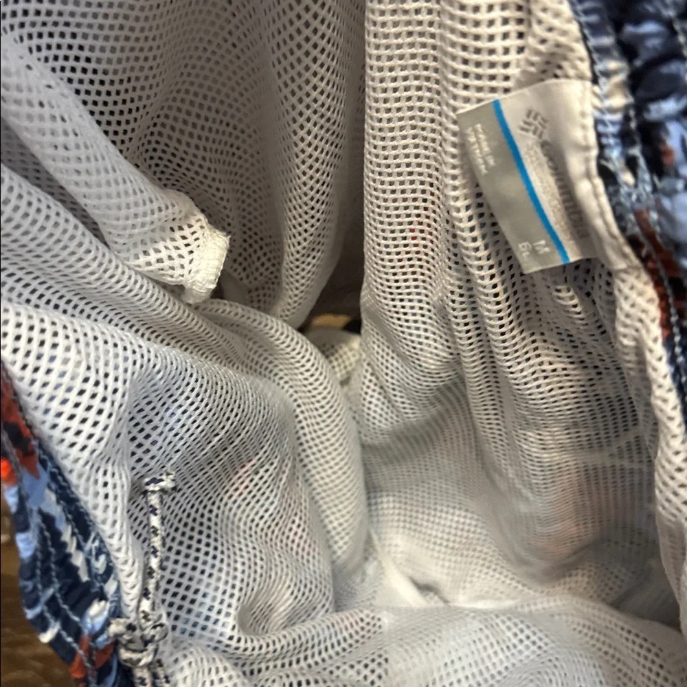 Columbia swim‎ trunks medium NWT